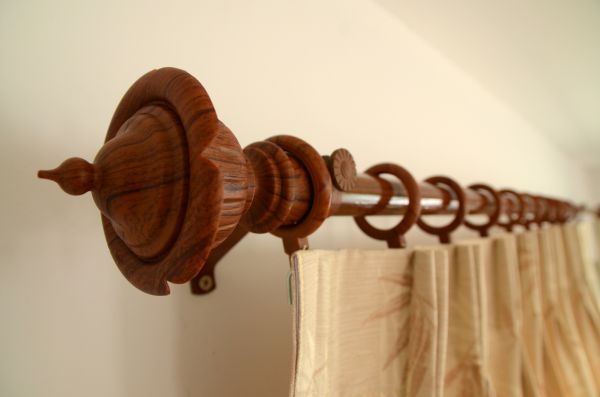 Curtain Rod Mounting in Ringgold